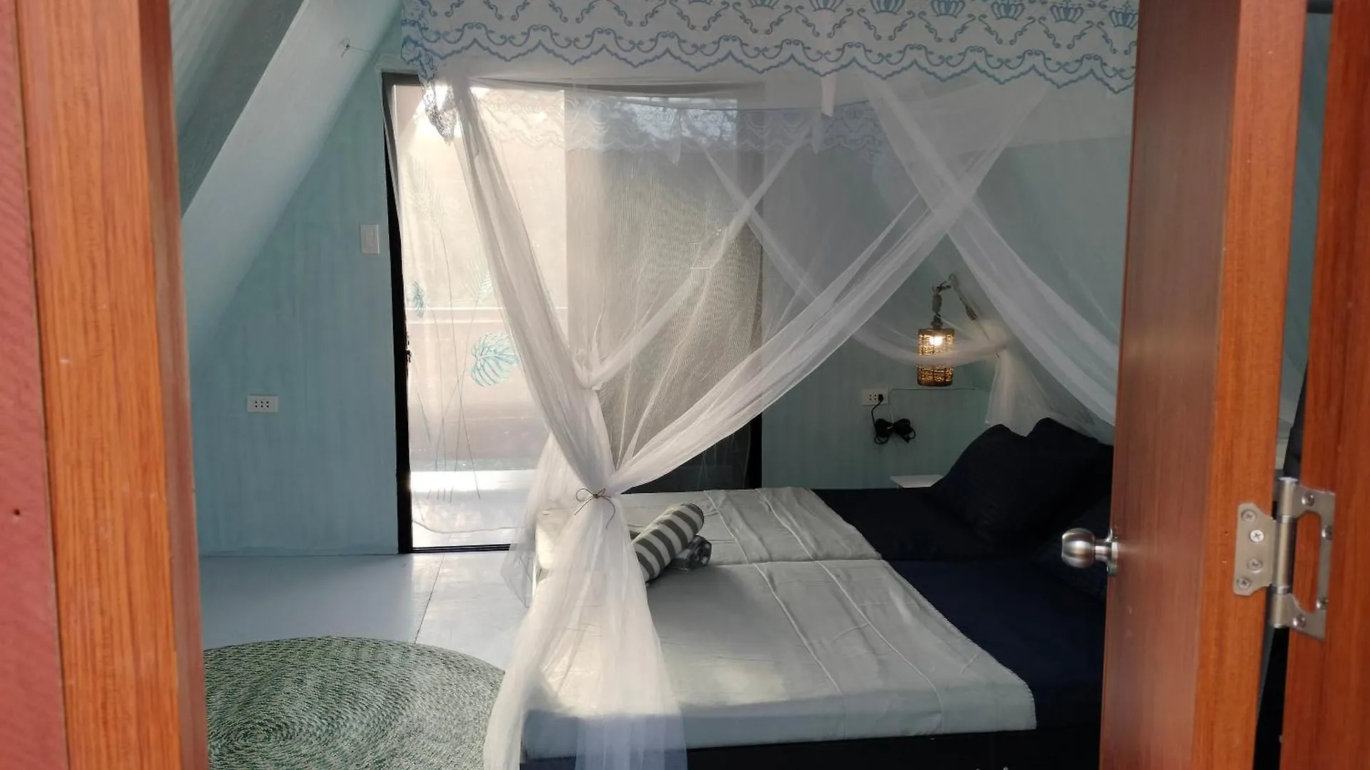 Riu Del Mar Hostel Dauis
