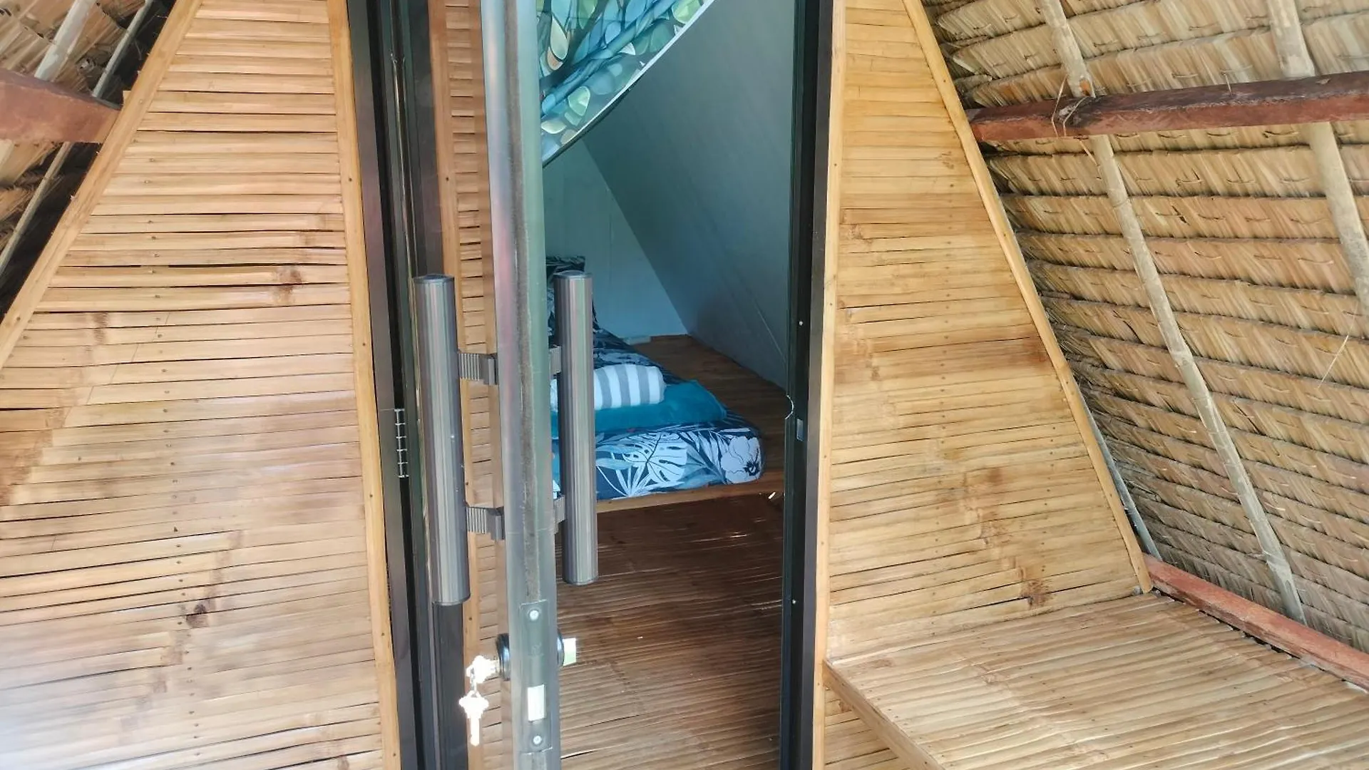 Riu Del Mar Hostel Dauis